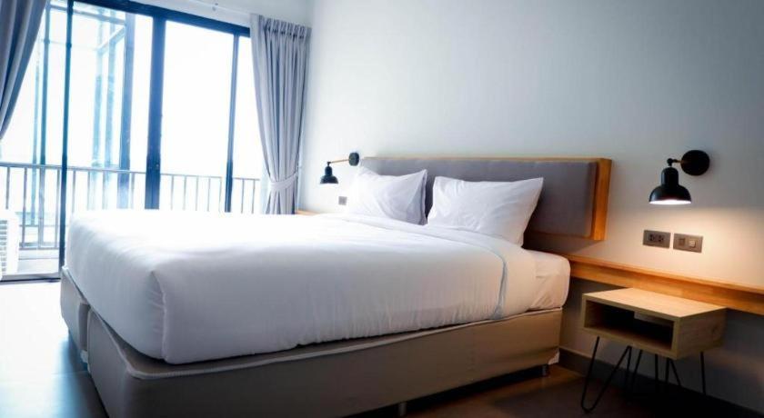 @Sleep Hotel Nakhon Pathom Exterior foto